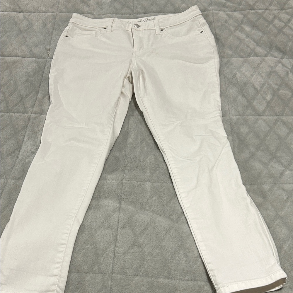 Universal Thread High Rise Skinny Crop White Jeans